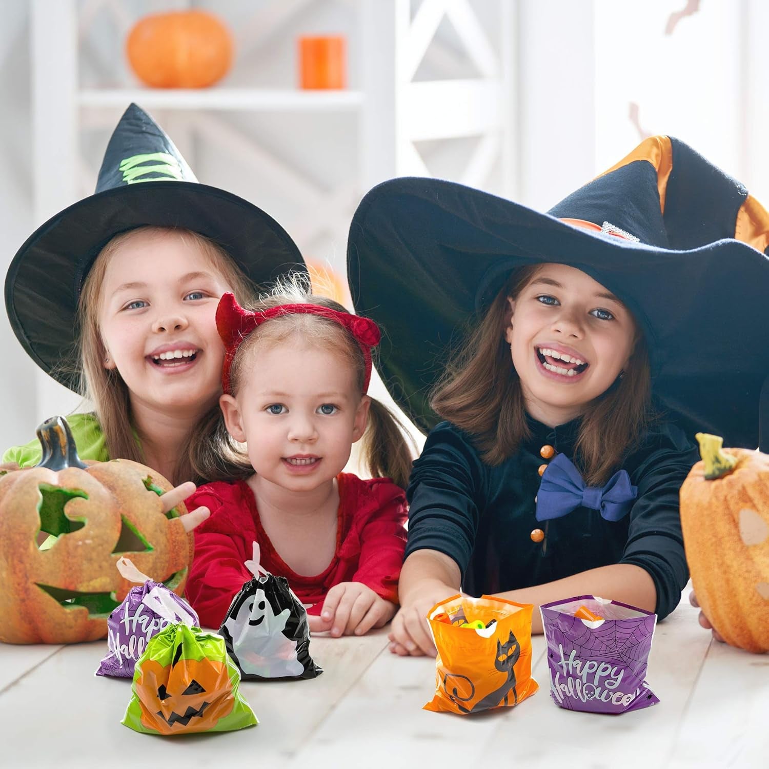 72 Pack Halloween Bags - Goodie, Candy, Treat, Goody, Party Favors & Trick or Treat Bags for Parties