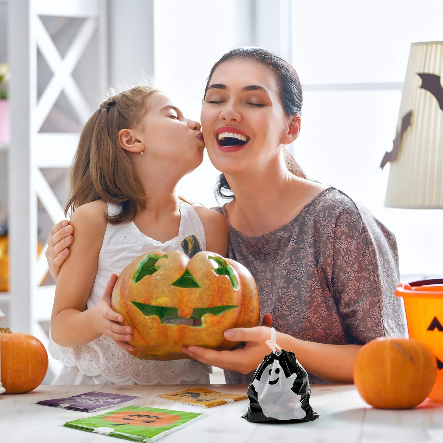 72 Pack Halloween Bags - Goodie, Candy, Treat, Goody, Party Favors & Trick or Treat Bags for Parties